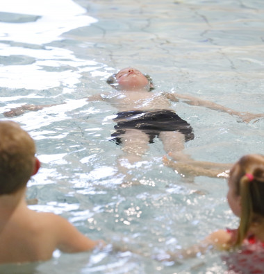 Praktische zaken over de eerste zwemles in H2O
